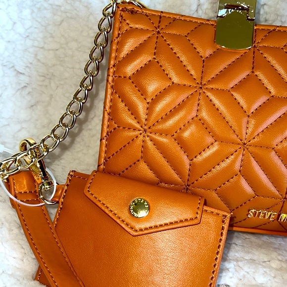 Steve Madden Mini Bag Tan Brown Quilted‎ Faux Leather - Picture 7 of 16